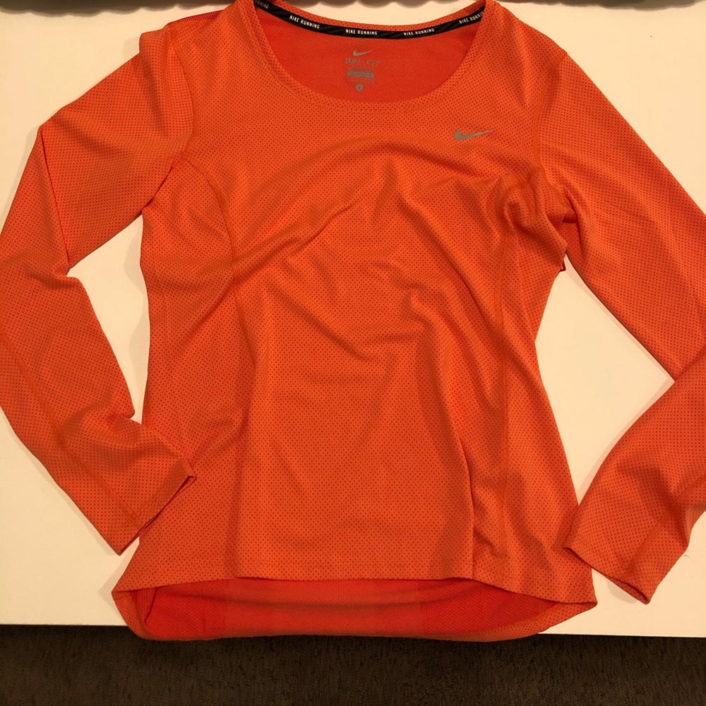 Nike workout long sleeve